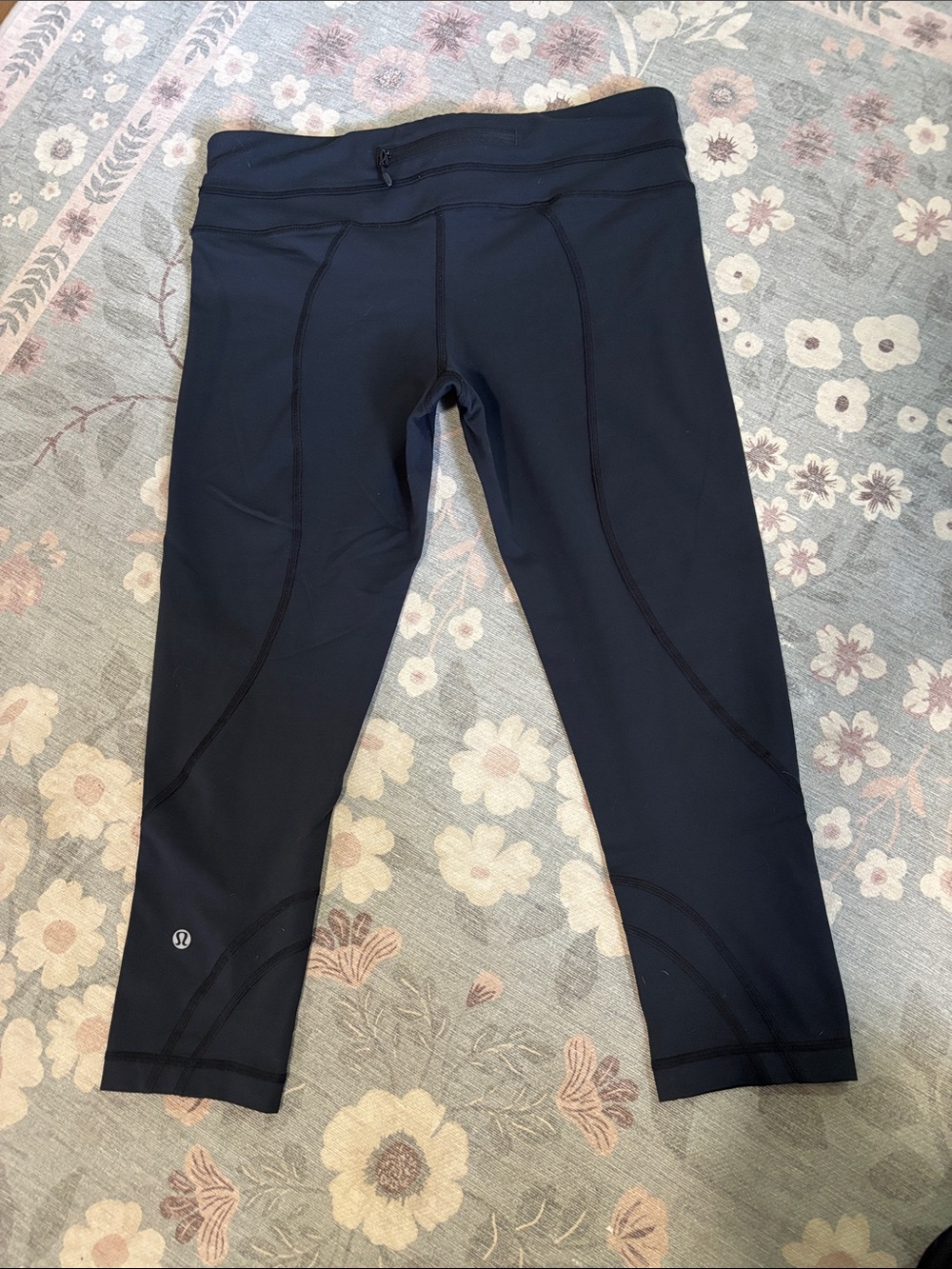 lululemon Black Cropped Leggings